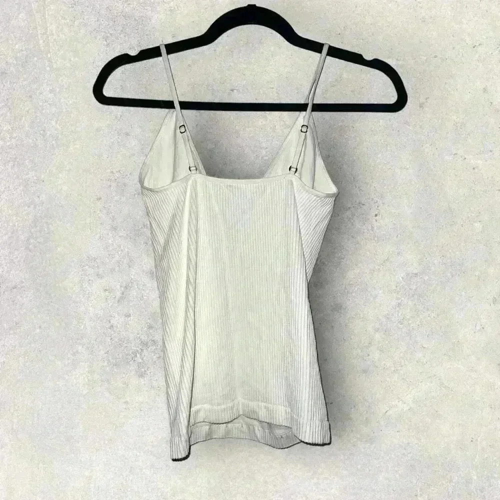 White tank top from‎ free people size (m/l) - Picture 4 of 5